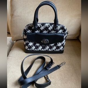 Talbots crossbody or handbag